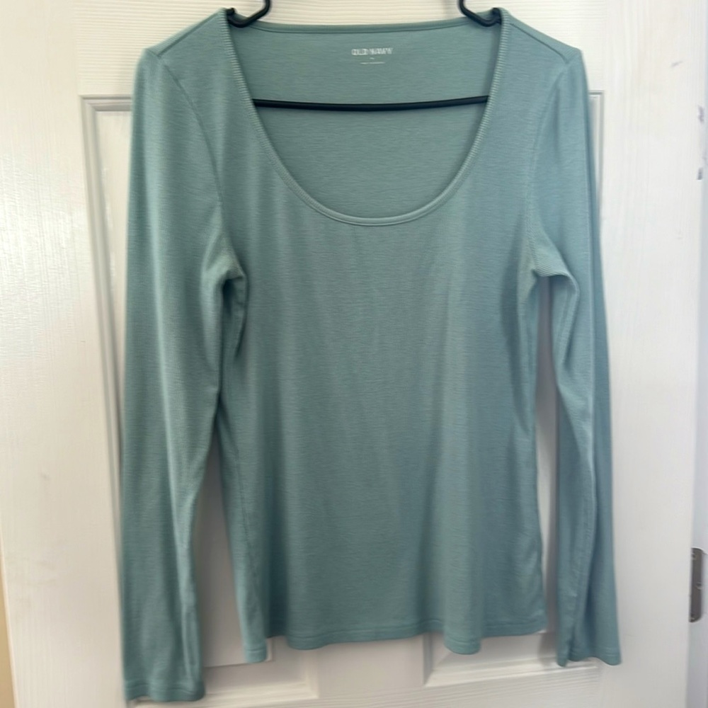 Old Navy Blue Ribbed Long Sleeve Shirt - Size M